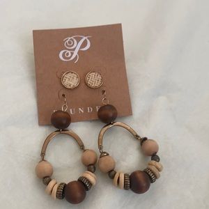NWT Plunder Earrings wood and gold drop wood and metal. Gold studs.